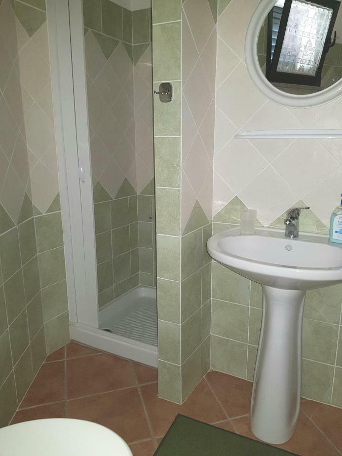Borgo Lu Canali Da Gavino Apartment Badesi Bagian luar foto